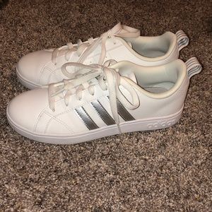 Adidas tennis shoes